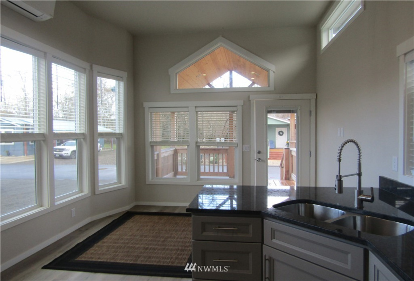 2010 Broadway, Hoquiam, Washington 98550, 1 Bedroom Bedrooms, ,1 BathroomBathrooms,Manufactured In Park,For Sale,Broadway,NWM1870133