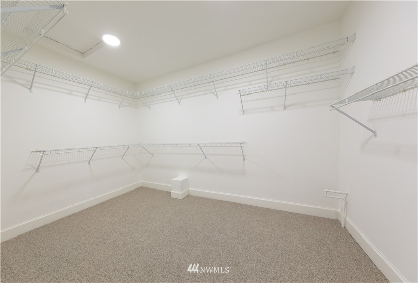 1528 Interlaken, Seattle, Washington 98112, 4 Bedrooms Bedrooms, ,2 BathroomsBathrooms,Residential,For Sale,Interlaken,NWM1868114