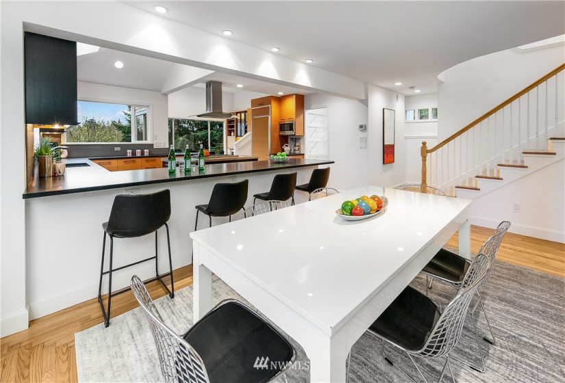1528 Interlaken, Seattle, Washington 98112, 4 Bedrooms Bedrooms, ,2 BathroomsBathrooms,Residential,For Sale,Interlaken,NWM1868114