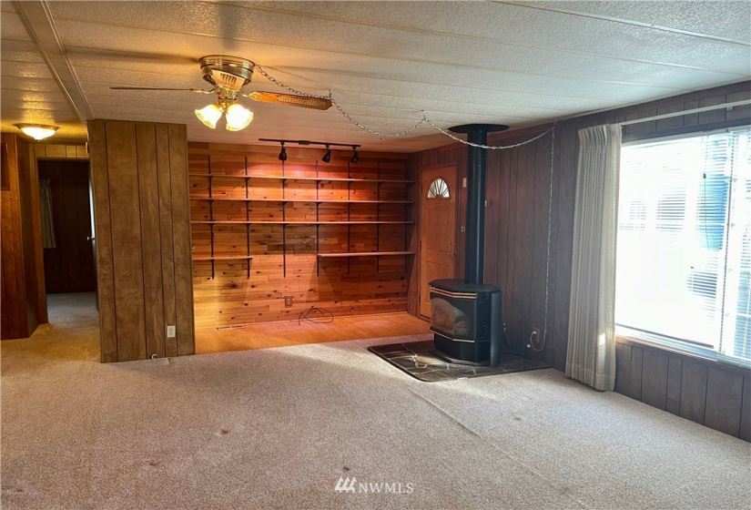 611 Cedar, Port Townsend, Washington 98339, 3 Bedrooms Bedrooms, ,2 BathroomsBathrooms,Manufactured In Park,For Sale,Cedar,NWM1871095