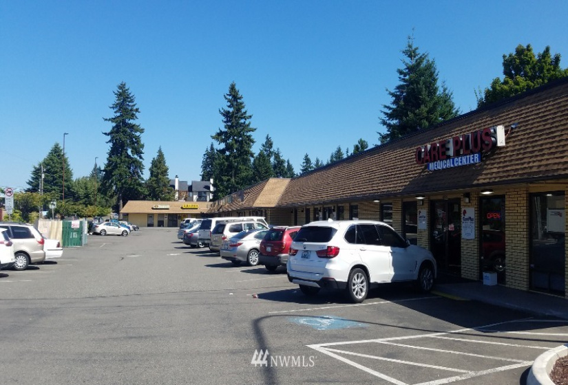 30800 Pacific, Federal Way, Washington 98003, 9 Bedrooms Bedrooms, ,Residential Lease,For Rent,Pacific,NWM1869256