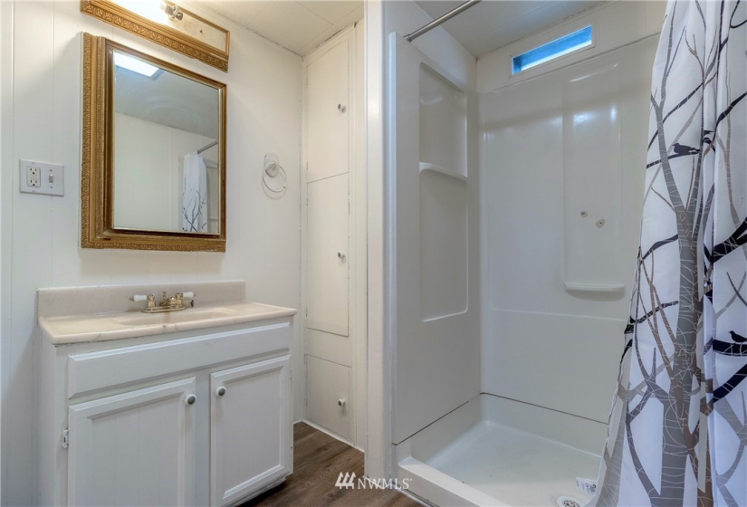 613 Birch, Walla Walla, Washington 99362, 2 Bedrooms Bedrooms, ,1 BathroomBathrooms,Residential,For Sale,Barrons Addition,Birch,NWM1870393