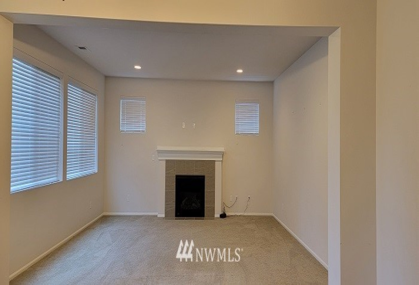 5006 324, Auburn, Washington 98001, 4 Bedrooms Bedrooms, ,2 BathroomsBathrooms,Residential Lease,For Rent,324,NWM1871214