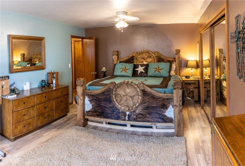 1858 Badger, Custer, Washington 98240, 4 Bedrooms Bedrooms, ,1 BathroomBathrooms,Residential,For Sale,Badger,NWM1869238