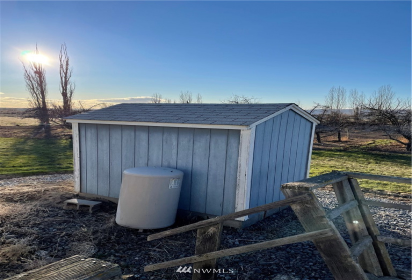 10225 HWY 2, Coulee City, Washington 99115, ,Commercial Sale,For Sale,HWY 2,NWM1870281