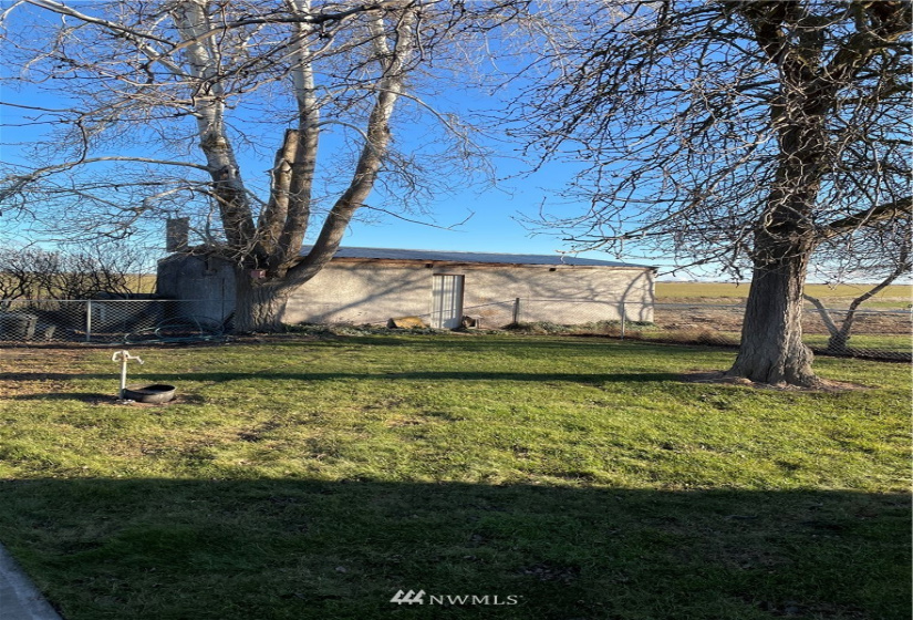 10225 HWY 2, Coulee City, Washington 99115, ,Commercial Sale,For Sale,HWY 2,NWM1870281
