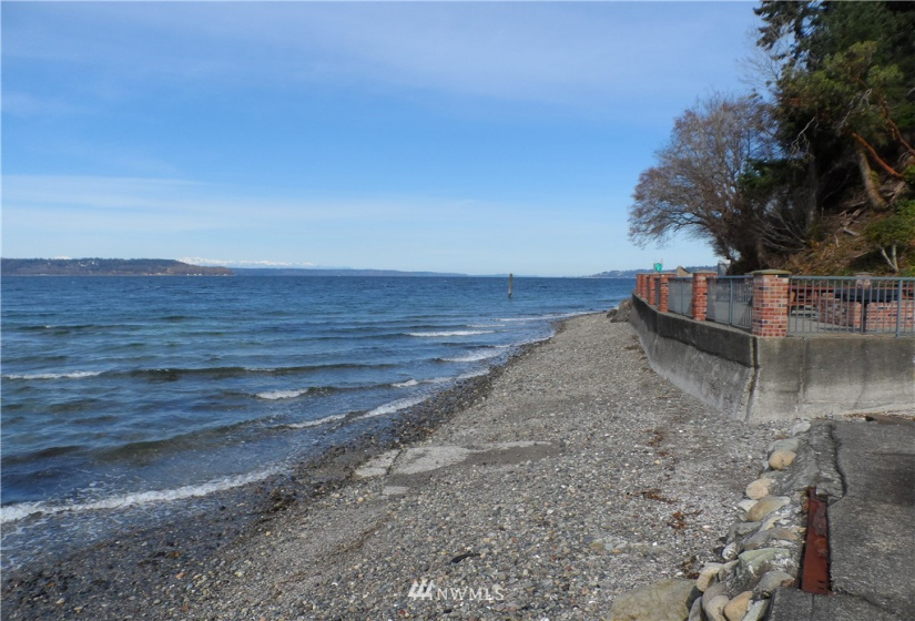 950 Woodmont Beach, Des Moines, Washington 98198, ,Land,For Sale,Woodmont Beach,Woodmont Beach,NWM1870071