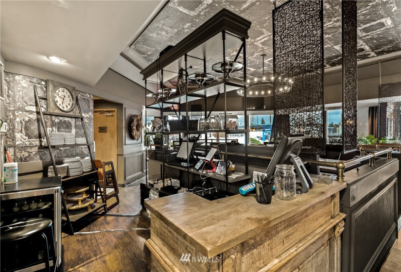12720 4th, Everett, Washington 98204, ,Business Opportunity,For Sale,4th,NWM1871471