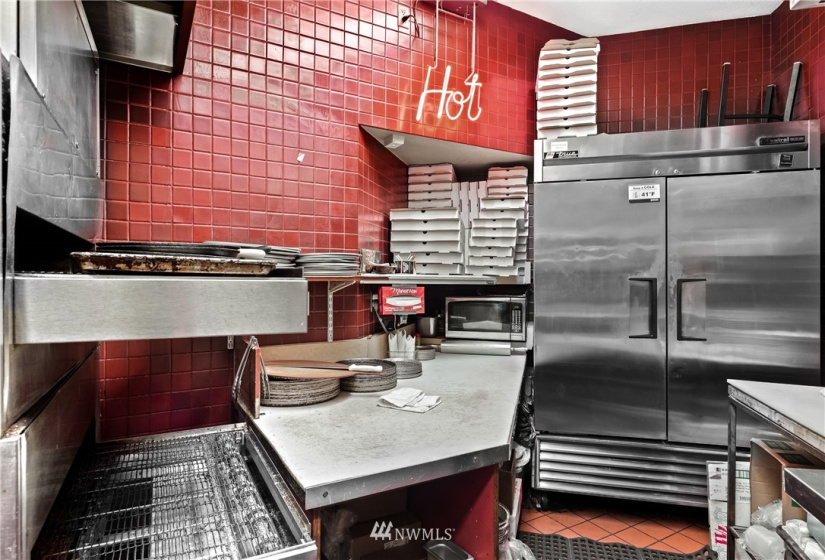 12720 4th, Everett, Washington 98204, ,Business Opportunity,For Sale,4th,NWM1871471