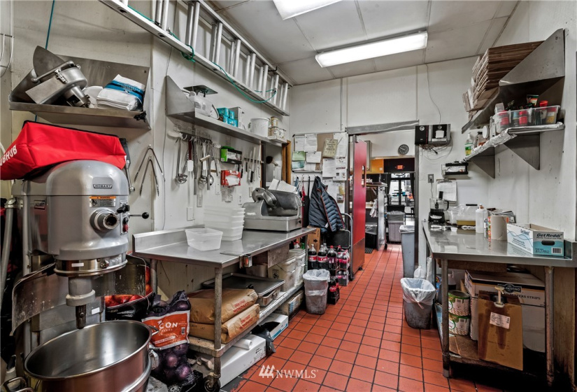 12720 4th, Everett, Washington 98204, ,Business Opportunity,For Sale,4th,NWM1871471