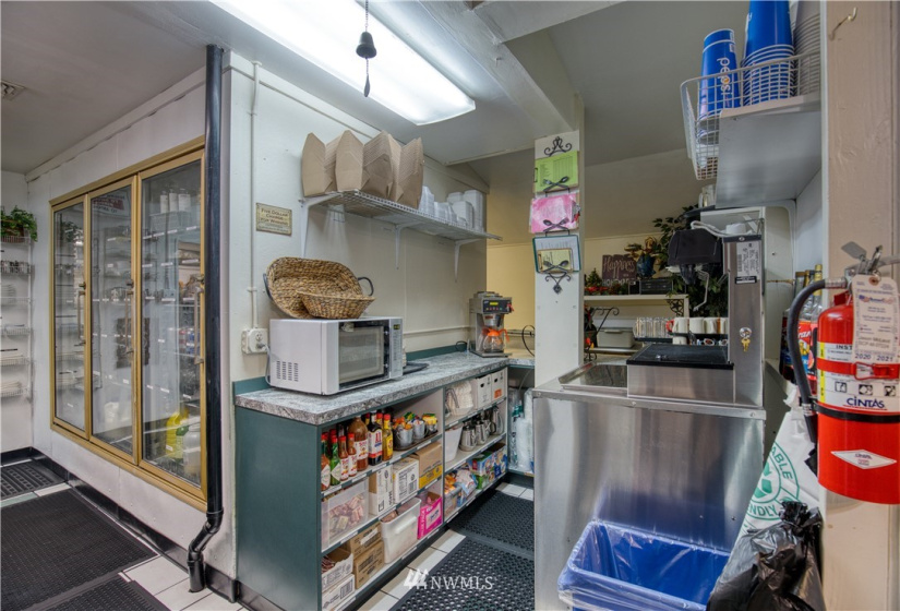 220 Young, Elma, Washington 98541, ,Commercial Sale,For Sale,Young,NWM1871314