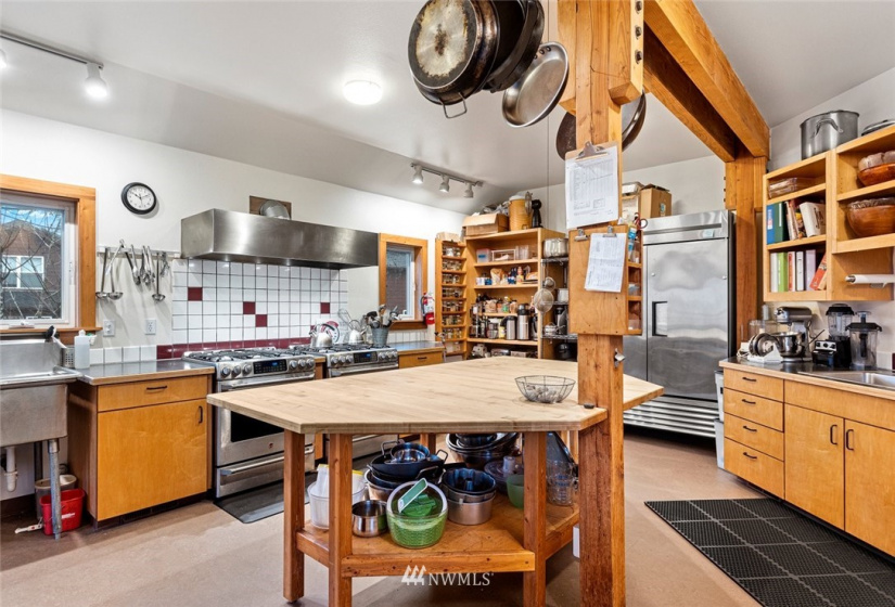 7020 18th, Seattle, Washington 98106, 4 Bedrooms Bedrooms, ,2 BathroomsBathrooms,Residential,For Sale,Puget Ridge CoHousing Community,18th,NWM1871160