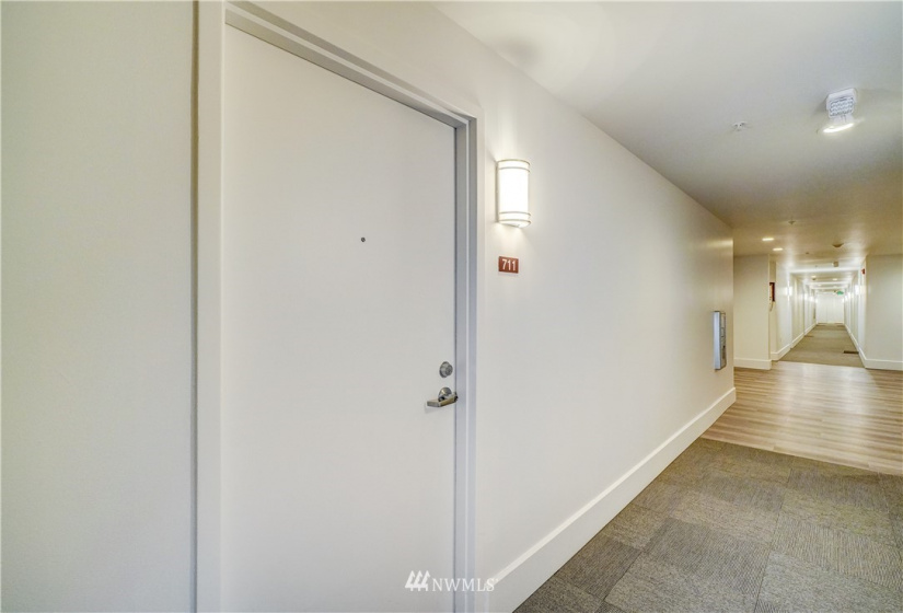 321 10th, Seattle, Washington 98104, 2 Bedrooms Bedrooms, ,1 BathroomBathrooms,Residential,For Sale,Stadium View,10th,NWM1860829