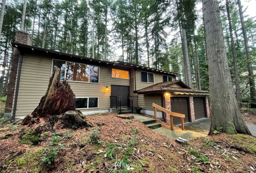 17126 68th, Edmonds, Washington 98026, 3 Bedrooms Bedrooms, ,1 BathroomBathrooms,Residential,For Sale,68th,NWM1871595