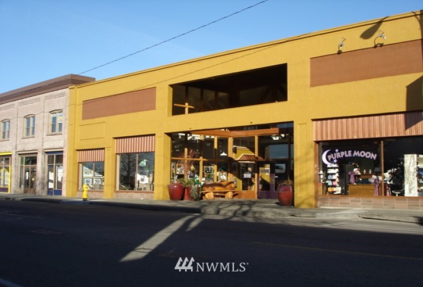 830 Pioneer Way, Oak Harbor, Washington 98277, ,Commercial Sale,For Sale,Pioneer Way,NWM1871040
