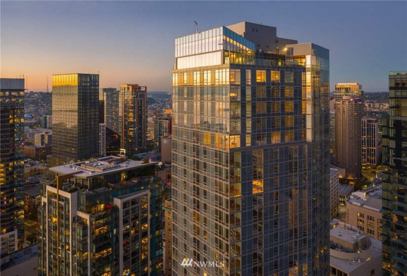 121 Stewart, Seattle, Washington 98101, ,1 BathroomBathrooms,Residential,For Sale,The Emerald,Stewart,NWM1871656