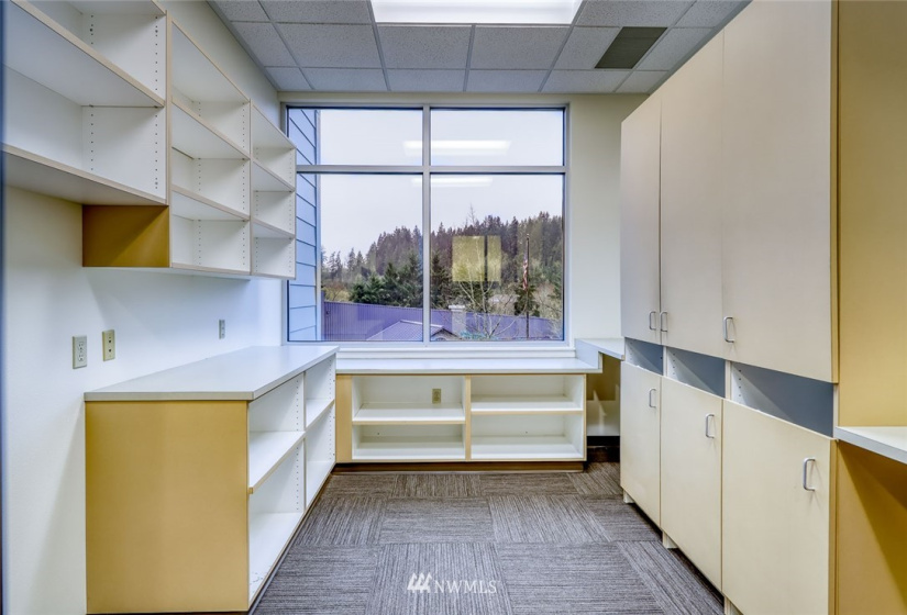 19660 10th, Poulsbo, Washington 98370, ,Commercial Sale,For Sale,10th,NWM1871645