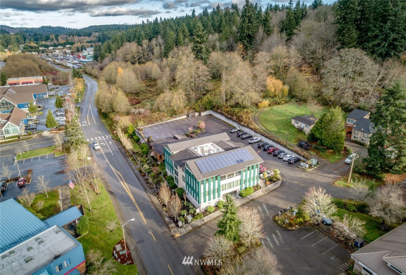 19660 10th, Poulsbo, Washington 98370, ,Commercial Sale,For Sale,10th,NWM1871645