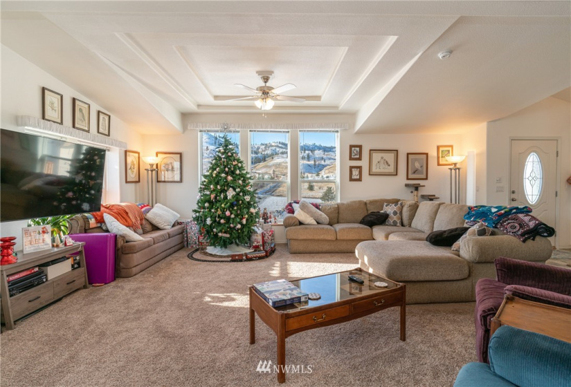 1565 Washington Creek, Chelan, Washington 98816, 3 Bedrooms Bedrooms, ,1 BathroomBathrooms,Residential,For Sale,Washington Creek,NWM1871625