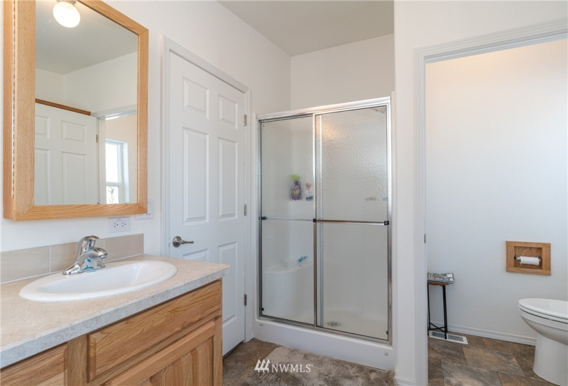 1565 Washington Creek, Chelan, Washington 98816, 3 Bedrooms Bedrooms, ,1 BathroomBathrooms,Residential,For Sale,Washington Creek,NWM1871625
