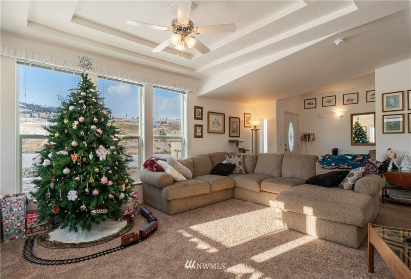 1565 Washington Creek, Chelan, Washington 98816, 3 Bedrooms Bedrooms, ,1 BathroomBathrooms,Residential,For Sale,Washington Creek,NWM1871625