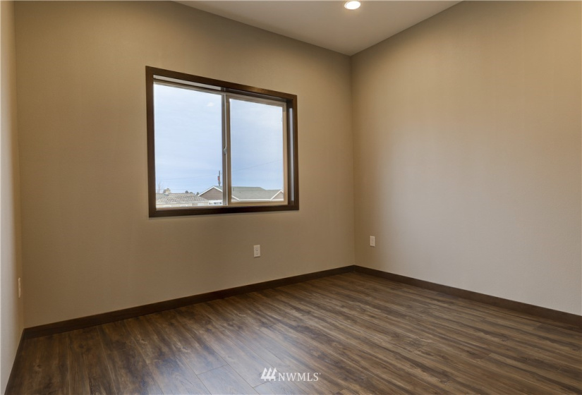 303 7th, Warden, Washington 98857, 3 Bedrooms Bedrooms, ,1 BathroomBathrooms,Residential,For Sale,Warden Heights,7th,NWM1871122