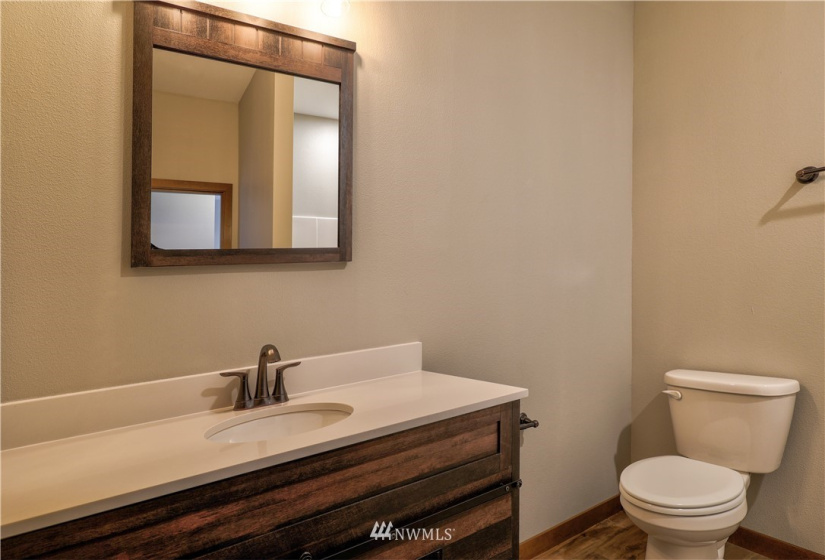 303 7th, Warden, Washington 98857, 3 Bedrooms Bedrooms, ,1 BathroomBathrooms,Residential,For Sale,Warden Heights,7th,NWM1871122
