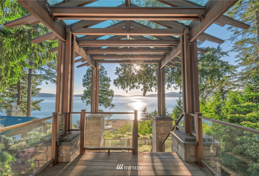 450 Eagle Bay, Blakely Island, Washington 98222, 5 Bedrooms Bedrooms, ,4 BathroomsBathrooms,Residential,For Sale,SAN JUAN AVIATION ESTATES,Eagle Bay,NWM1869523