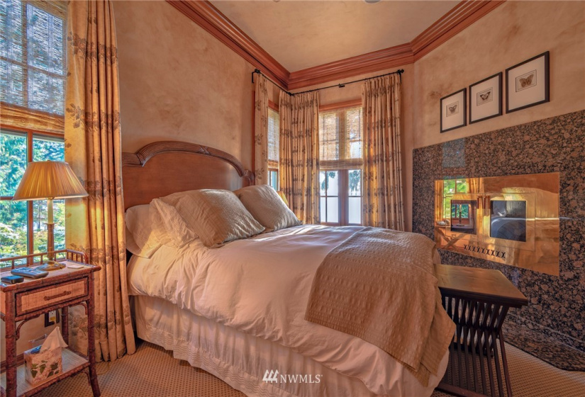 450 Eagle Bay, Blakely Island, Washington 98222, 5 Bedrooms Bedrooms, ,4 BathroomsBathrooms,Residential,For Sale,SAN JUAN AVIATION ESTATES,Eagle Bay,NWM1869523