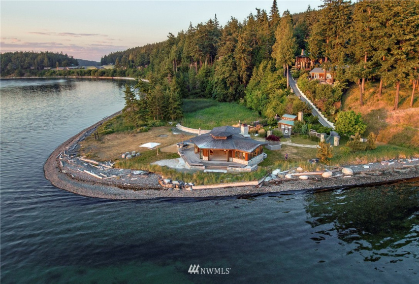 450 Eagle Bay, Blakely Island, Washington 98222, 5 Bedrooms Bedrooms, ,4 BathroomsBathrooms,Residential,For Sale,SAN JUAN AVIATION ESTATES,Eagle Bay,NWM1869523