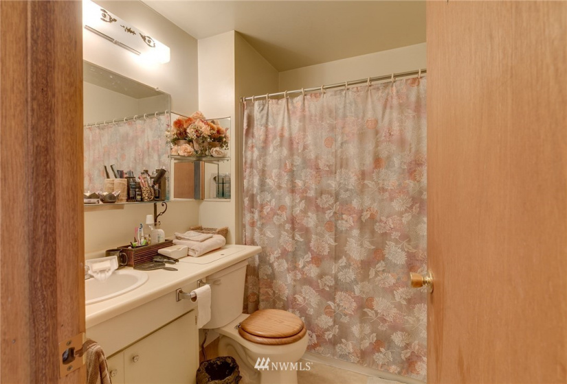 1502 Walnut, Everett, Washington 98201, ,Commercial Sale,For Sale,Walnut,NWM1871841