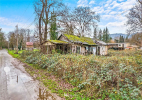 516 Elm, Hamilton, Washington 98255, ,Land,For Sale,Elm,NWM1871846