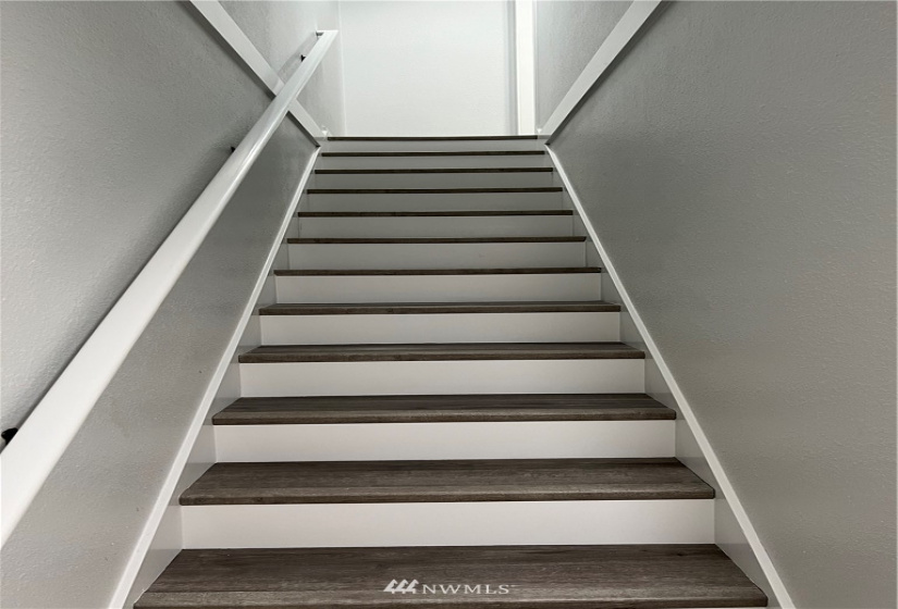 19215 15, Shoreline, Washington 98155, 2 Bedrooms Bedrooms, ,1 BathroomBathrooms,Residential Lease,For Rent,15,NWM1871876