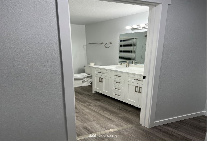 19215 15, Shoreline, Washington 98155, 2 Bedrooms Bedrooms, ,1 BathroomBathrooms,Residential Lease,For Rent,15,NWM1871876