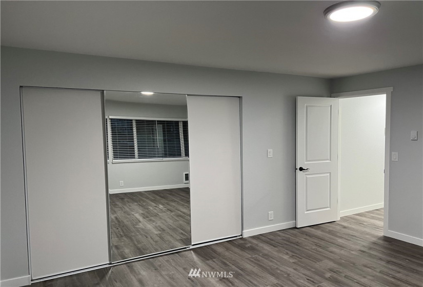 19215 15, Shoreline, Washington 98155, 2 Bedrooms Bedrooms, ,1 BathroomBathrooms,Residential Lease,For Rent,15,NWM1871876