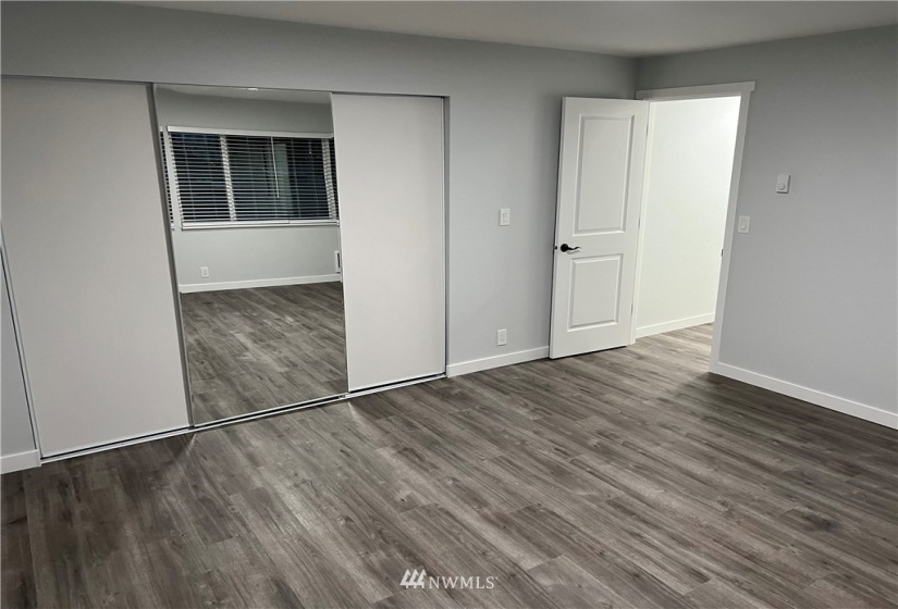 19215 15, Shoreline, Washington 98155, 2 Bedrooms Bedrooms, ,1 BathroomBathrooms,Residential Lease,For Rent,15,NWM1871876