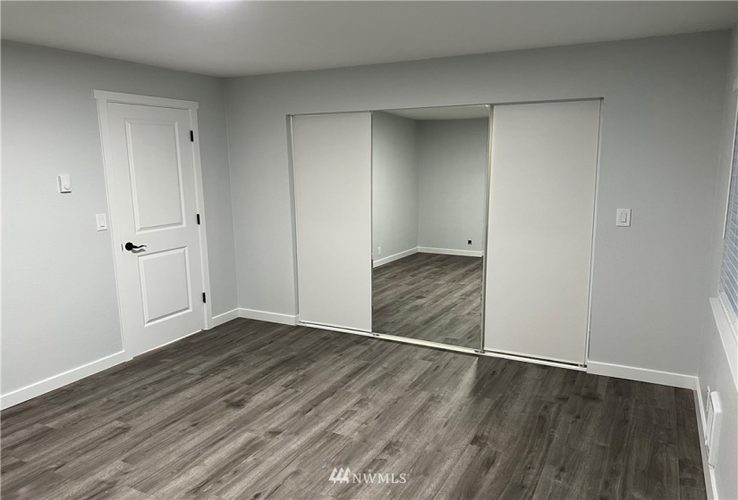 19215 15, Shoreline, Washington 98155, 2 Bedrooms Bedrooms, ,1 BathroomBathrooms,Residential Lease,For Rent,15,NWM1871876