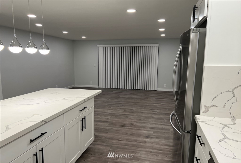 19215 15, Shoreline, Washington 98155, 2 Bedrooms Bedrooms, ,1 BathroomBathrooms,Residential Lease,For Rent,15,NWM1871876