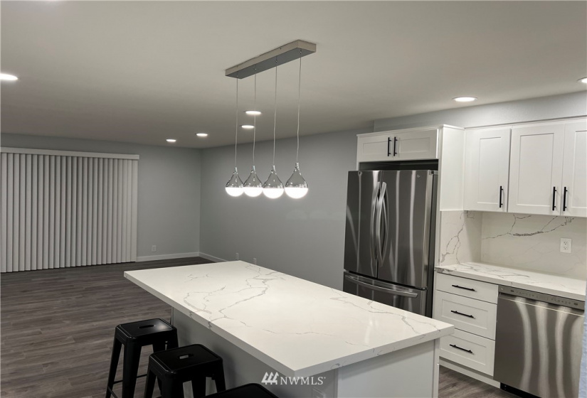 19215 15, Shoreline, Washington 98155, 2 Bedrooms Bedrooms, ,1 BathroomBathrooms,Residential Lease,For Rent,15,NWM1871876