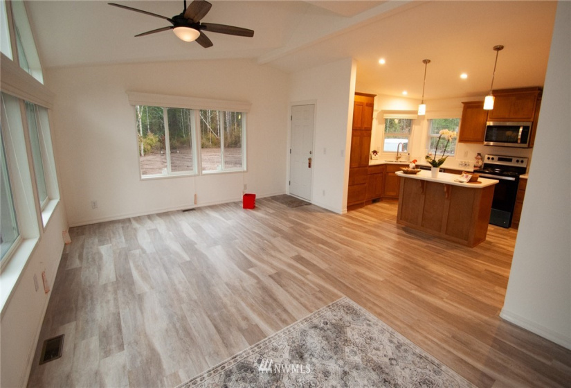 1111 Hurd, Belfair, Washington 98528, 3 Bedrooms Bedrooms, ,2 BathroomsBathrooms,Residential,For Sale,TR 13 OF SURVEY 4/142 TR C OF SP #1161,Hurd,NWM1871810
