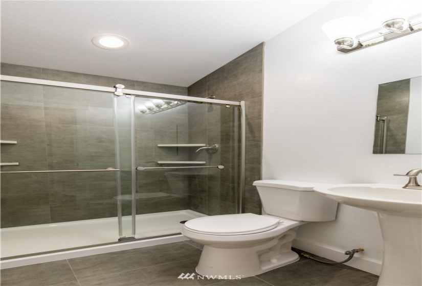 8279 Golden Valley, Maple Falls, Washington 98266, 3 Bedrooms Bedrooms, ,1 BathroomBathrooms,Residential,For Sale,PARADISE LAKES COUNTRY CLUB DIV NO 7,Golden Valley,NWM1871596