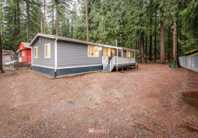 8279 Golden Valley, Maple Falls, Washington 98266, 3 Bedrooms Bedrooms, ,1 BathroomBathrooms,Residential,For Sale,PARADISE LAKES COUNTRY CLUB DIV NO 7,Golden Valley,NWM1871596