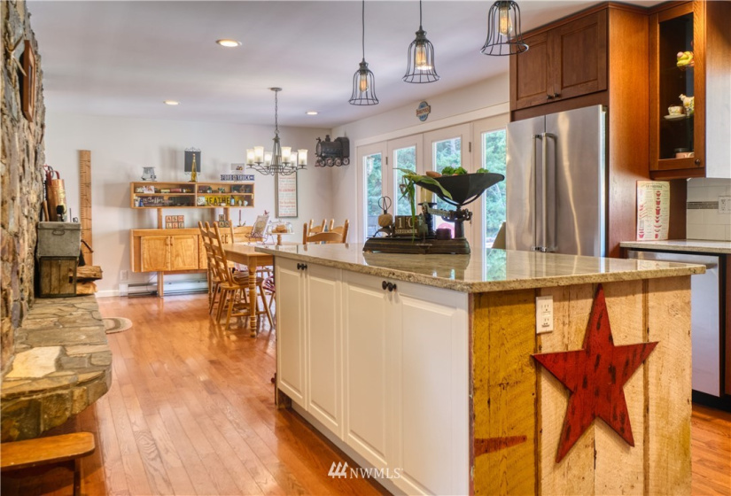 1890 Benson, Point Roberts, Washington 98281, 3 Bedrooms Bedrooms, ,2 BathroomsBathrooms,Residential,For Sale,Benson,NWM1872079