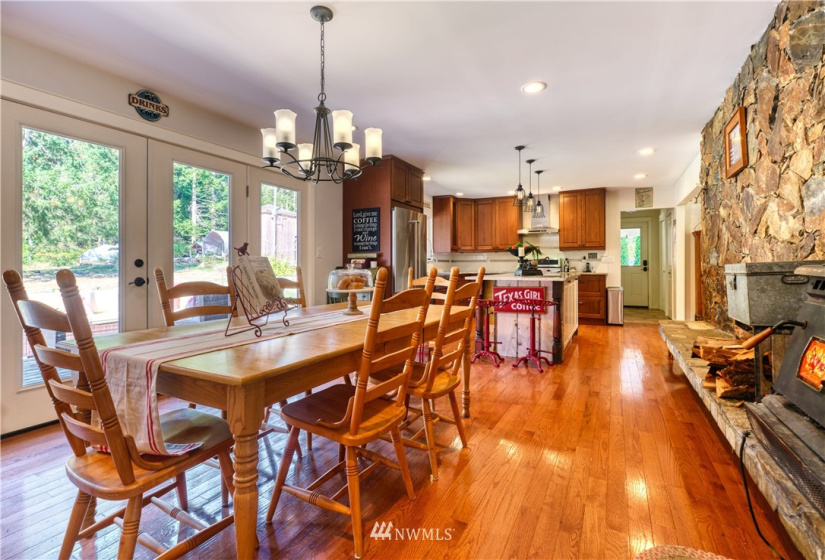1890 Benson, Point Roberts, Washington 98281, 3 Bedrooms Bedrooms, ,2 BathroomsBathrooms,Residential,For Sale,Benson,NWM1872079