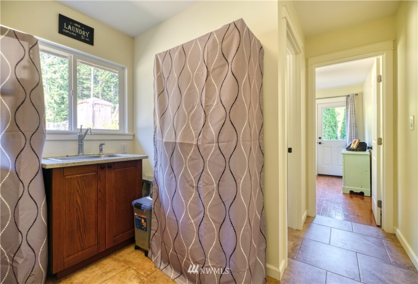 1890 Benson, Point Roberts, Washington 98281, 3 Bedrooms Bedrooms, ,2 BathroomsBathrooms,Residential,For Sale,Benson,NWM1872079