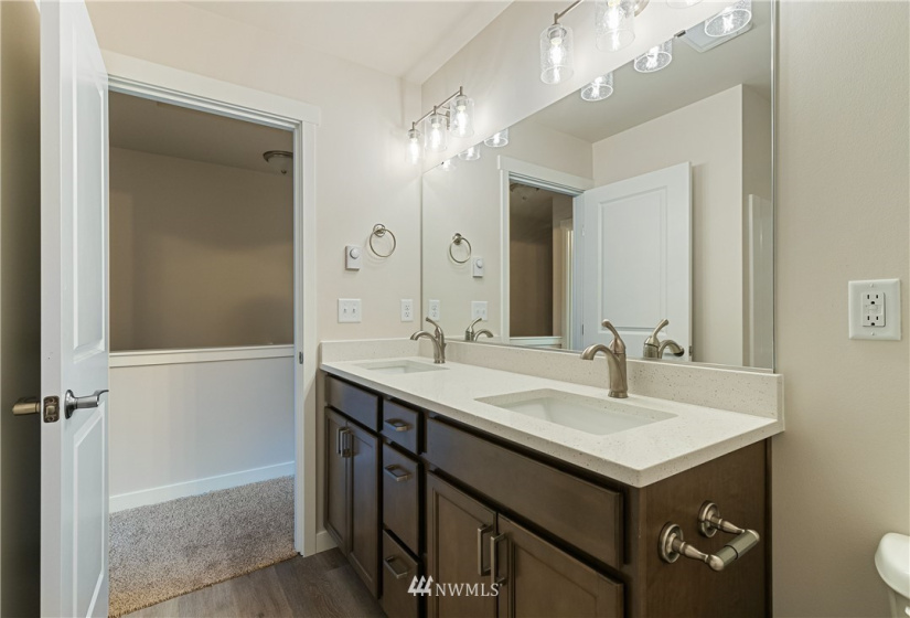 1604 Sunup, Bellingham, Washington 98226, 2 Bedrooms Bedrooms, ,1 BathroomBathrooms,Residential,For Sale,Sunset Village,Sunup,NWM1872108