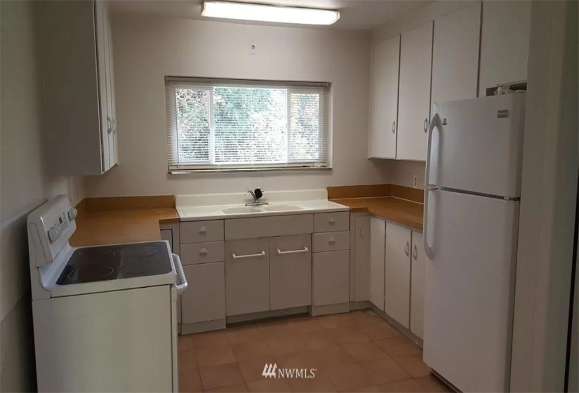 17832 118th, Renton, Washington 98058, 3 Bedrooms Bedrooms, ,1 BathroomBathrooms,Residential,For Sale,118th,NWM1872505