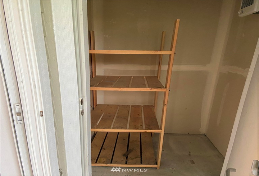 1810 Charles, Seattle, Washington 98144, 2 Bedrooms Bedrooms, ,1 BathroomBathrooms,Residential,For Sale,Stellina,Charles,NWM1871945