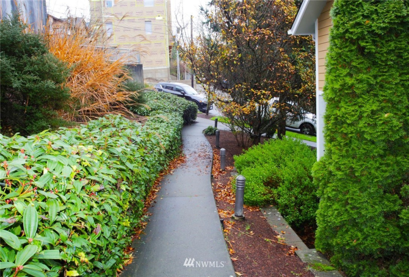 1810 Charles, Seattle, Washington 98144, 2 Bedrooms Bedrooms, ,1 BathroomBathrooms,Residential,For Sale,Stellina,Charles,NWM1871945