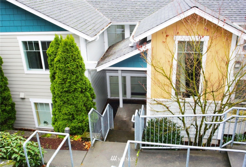 1810 Charles, Seattle, Washington 98144, 2 Bedrooms Bedrooms, ,1 BathroomBathrooms,Residential,For Sale,Stellina,Charles,NWM1871945